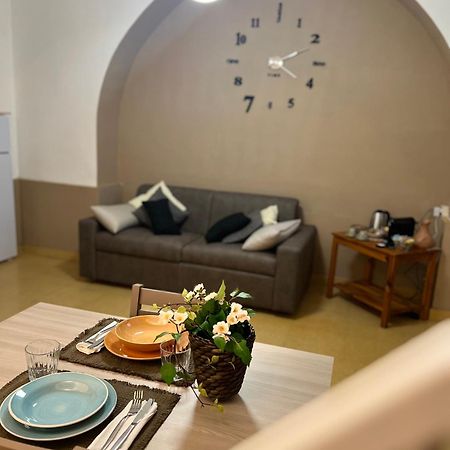 Planny Guest House - Castro Pretorio By Ghor 罗马 外观 照片
